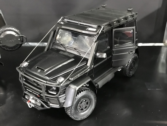 予約 オールモストリアル1/18 ブラバス 550 アドベンチャー メルセデス ベンツ G500 4x4²